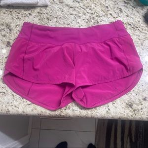 lululemon speed shorts 2.5 inch